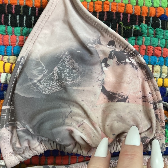Amorroma™️ Rare Vintage 2013 Grey + Pastel Pink Lycra/Spadex Bikini 👙 SMALL 🤍 - Picture 5 of 10